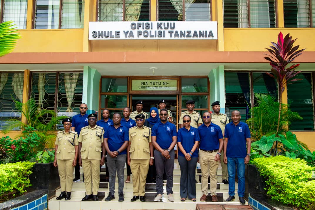 Shule ya Jeshi la Polisi Moshi Yapewa Msaada wa Vitanda na Benki ya Exim - Global Publishers