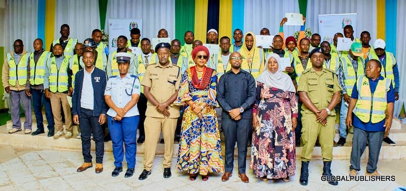 Madereva Bodaboda 145 Jiji La Dodoma, Wamepatiwa Mafunzo Ya Usalama Barabarani Awamu Ya Pili - Global Publishers