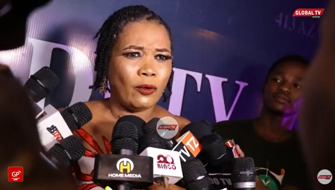 Mamamkwe Wa Barnaba Balaa! Amrarua Live Barnaba “Hana Heshima” – Video - Global Publishers