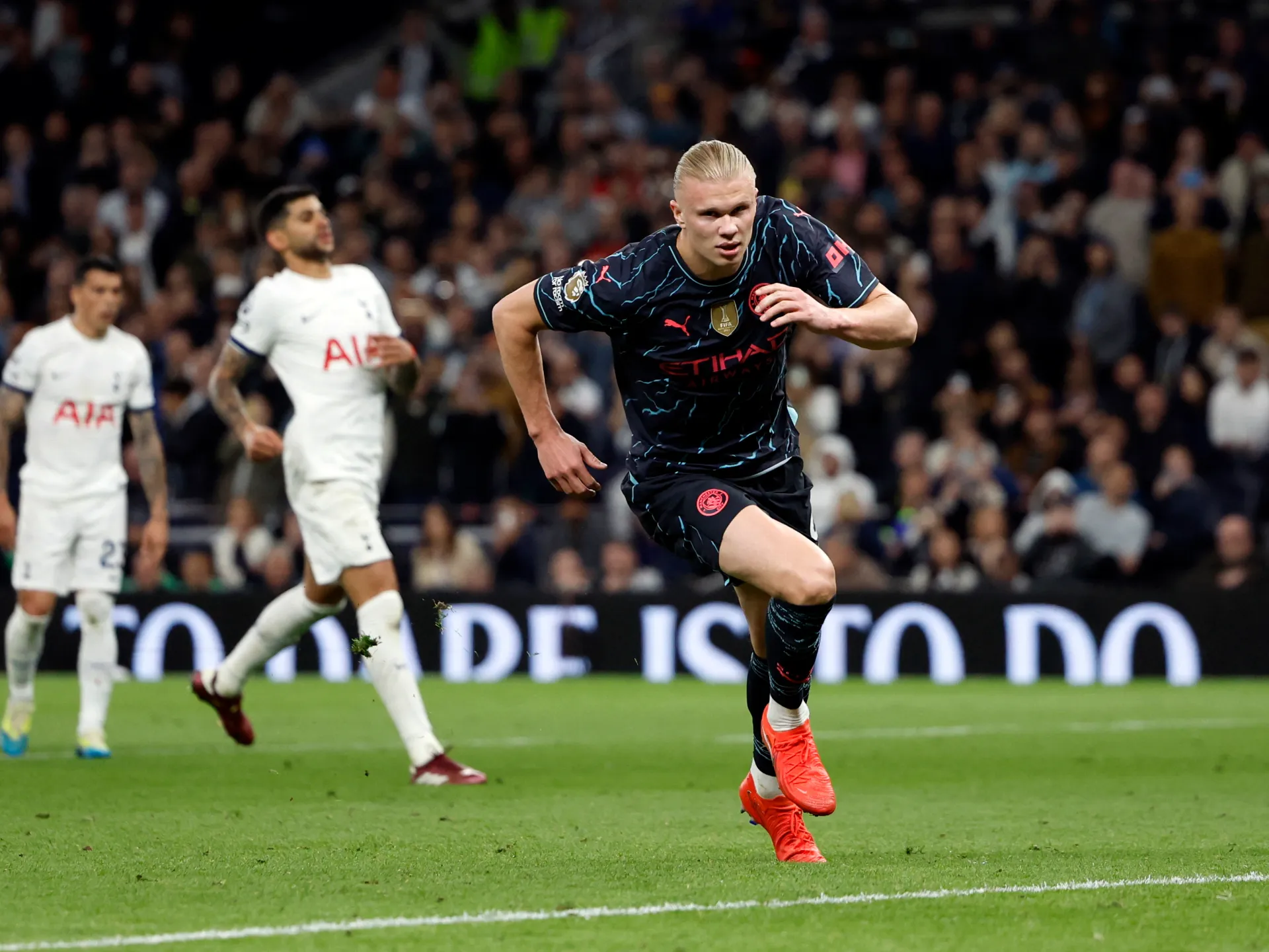 Manchester City Yaibuka na ushindi wa 2-0 dhidi ya Tottenham Hotspur - Global Publishers