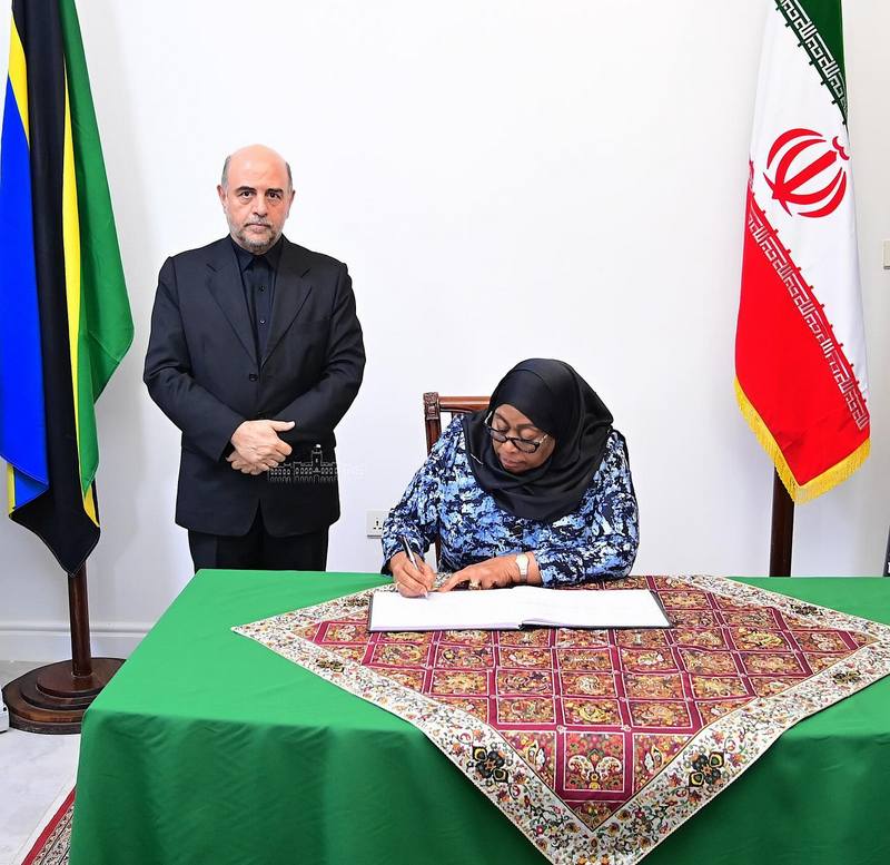 Rais Samia asaini Kitabu cha Maombolezo ubalozi wa Iran nchini - Global Publishers