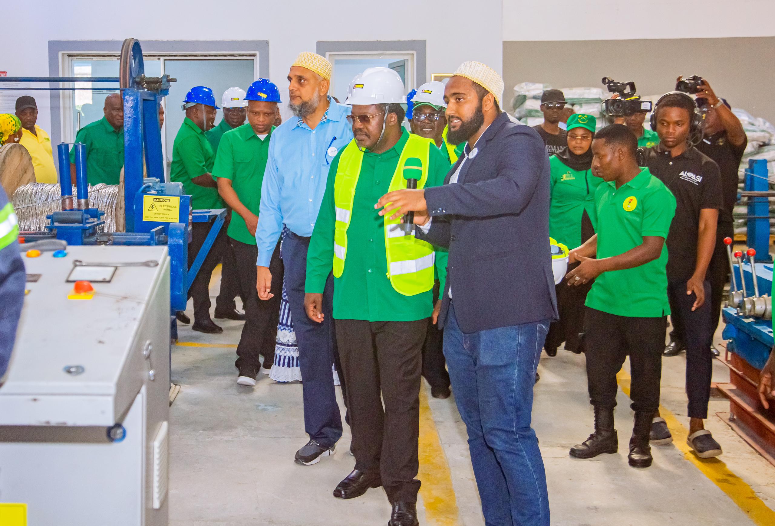 Balozi Dkt. Nchimbi Azindua Kiwanda Cha Mwekezaji ‘Tanga Cable’ - Global Publishers