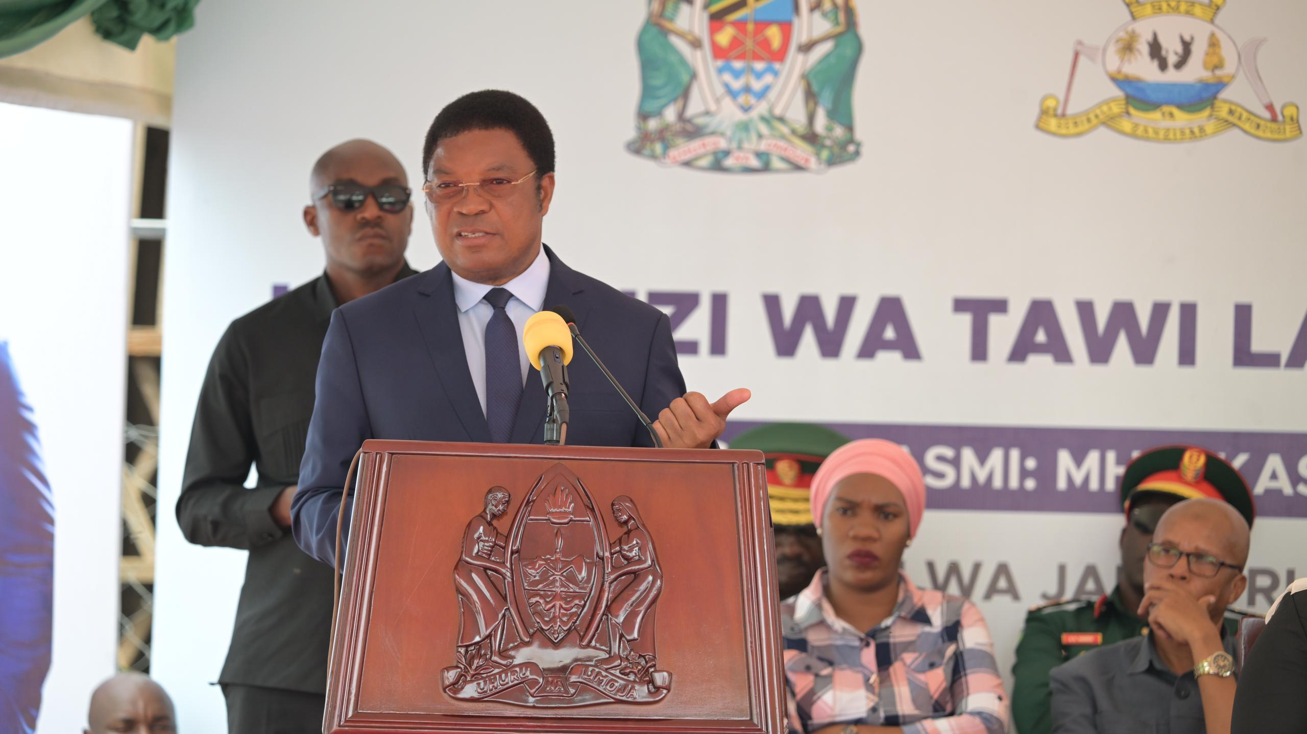 Majaliwa Awapongeza Rais Samia Na Dkt. Mwinyi Kwa Sera Bora Sekta Ya Fedha - Global Publishers