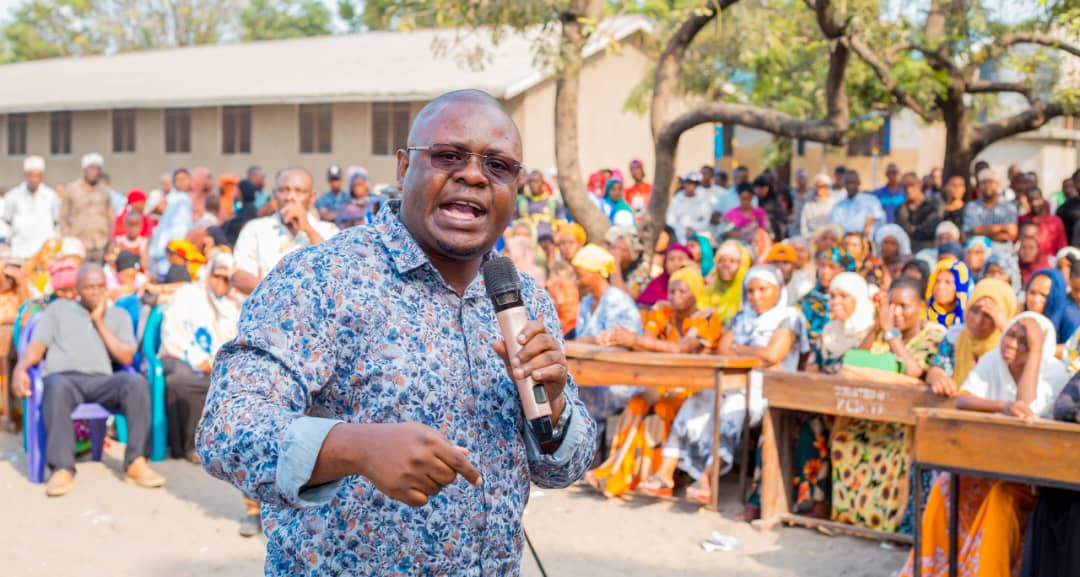 Diwani Kimwanga Afanya Kikao Na Wazazi Hofu Utekaji Watoto Dar - Global Publishers
