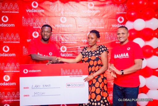 Ni Balaa! Wateja wa Vodacom Waendelea Kushinda, Mmoja Ashinda Hadi Shilingi Milioni 20 - Global Publishers