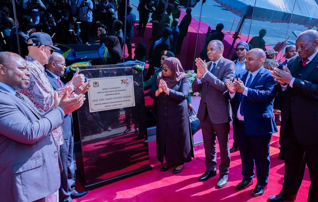 Rais Samia Azindua Mradi Wa Mkakati Wa Treni Ya Umeme SGR – (Picha +Video) - Global Publishers