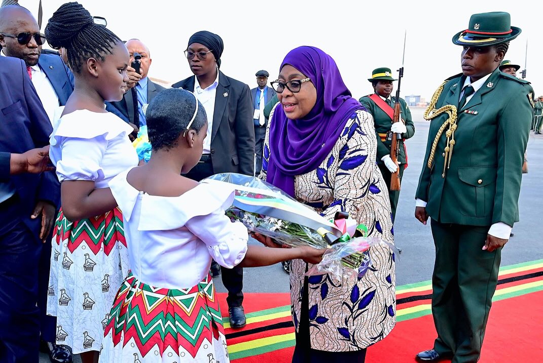 Rais Dkt. Samia Alivyowasili Zimbabwe Kushiriki Mkutano wa 44 wa SADC – Picha - Global Publishers