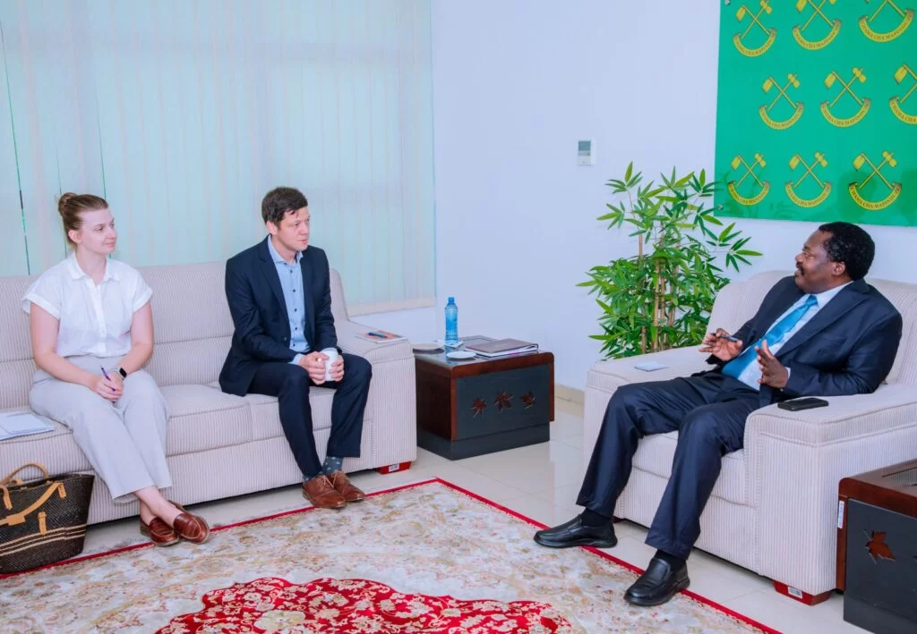 CCM Yasisitiza Uhusiano wa Kimataifa Kuimarisha Uchumi na Maendeleo ya Watu - Global Publishers