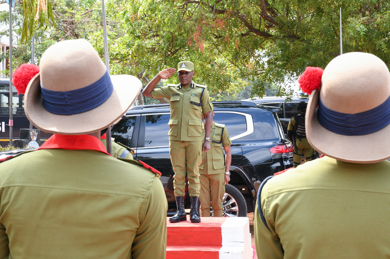 IGP Wambura Alivyowasili Mkoani Kigoma Kufanya ziara ya kikazi – Picha - Global Publishers