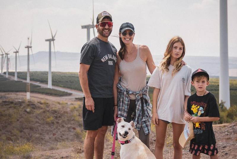 Nyota wa “The Hitman’s Bodyguard”, mkewe Wamaliza “Royal Tour” Tanzania - Global Publishers