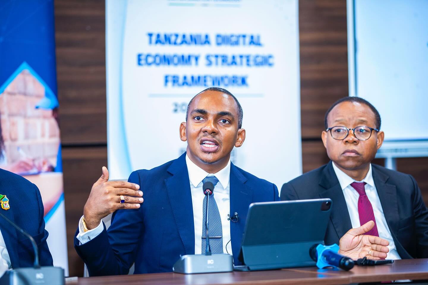 Waziri Silaa Azindua Kampeni ya ‘Sitapeleki’ Kukabili Utapeli Mtandaoni - Global Publishers