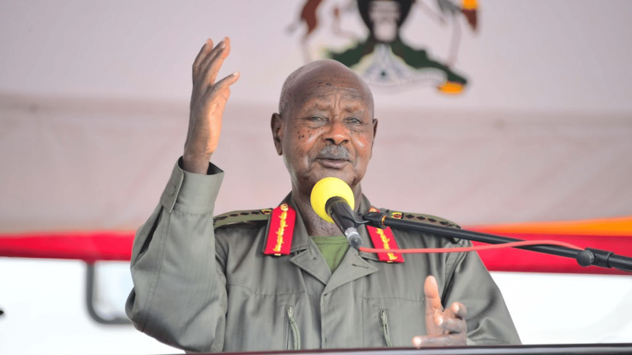 Wapinzani 15 wa Museveni Wakamatwa kwa Madai ya Kuchana Mabango Yake
