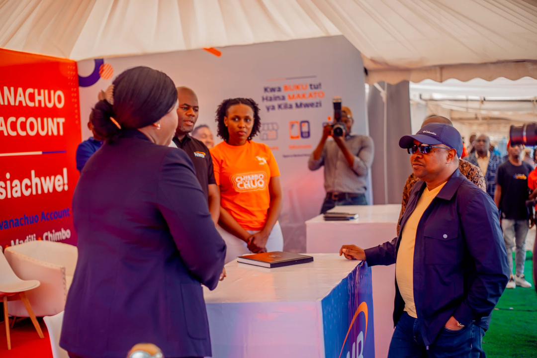 Ridhiwani Kikwete Atembelea Banda la Nmb Katika Wiki ya Vijana Mbeya - Global Publishers