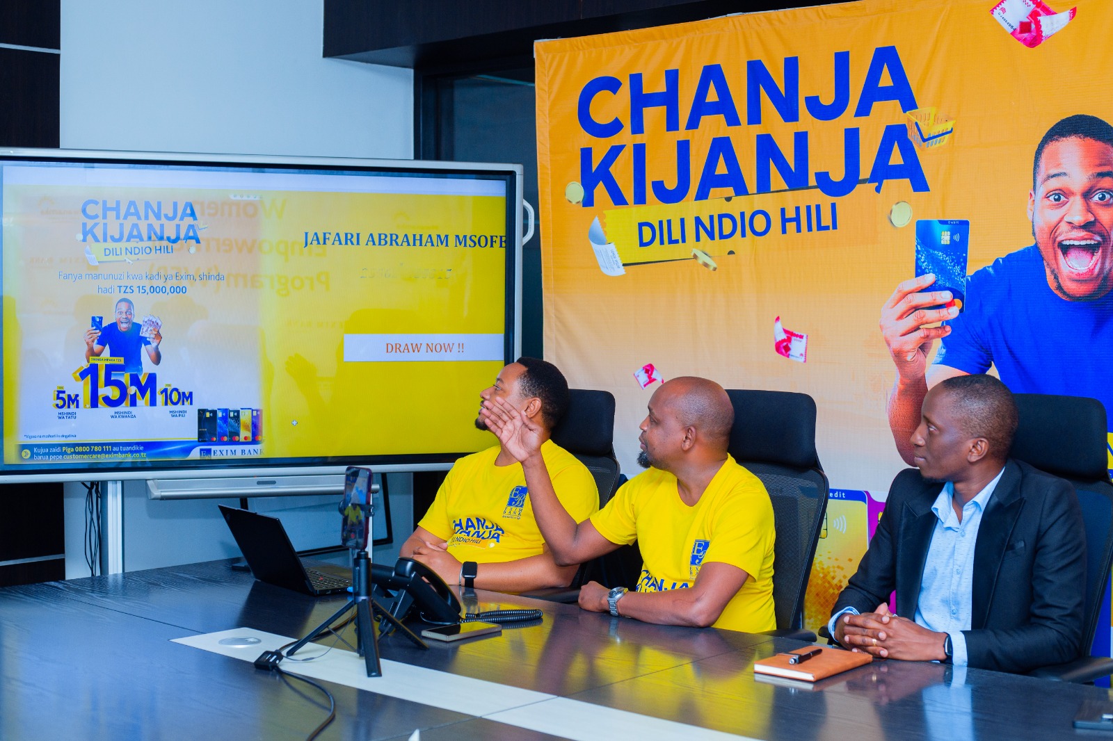Washindi Wa Droo Ya Kwanza Wa Kampeni Ya Chanja Kijanja Kutoka Exim Benki  - Global Publishers