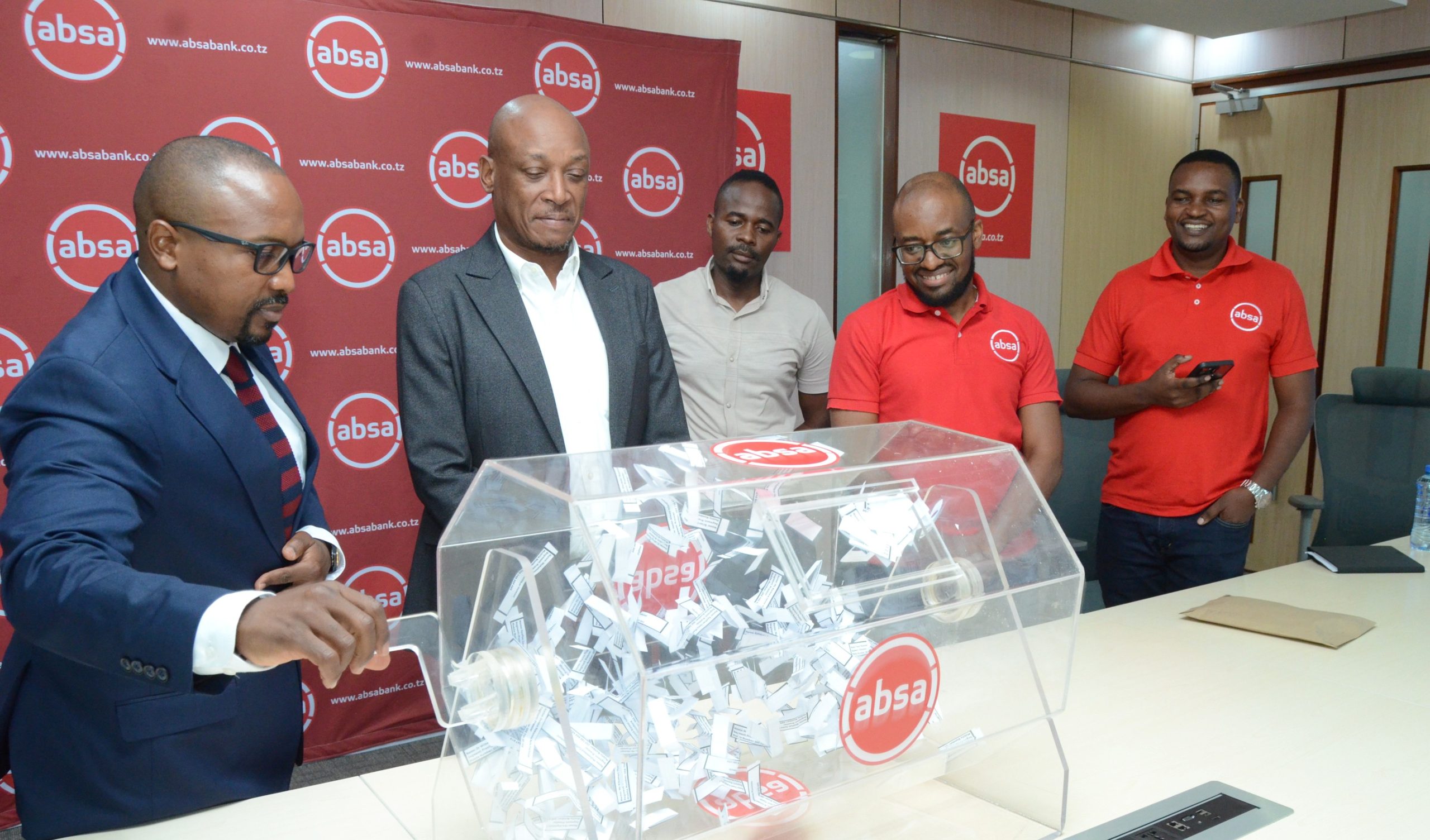 Absa Bank Tanzania Yafunga Kampeni Ya ‘Ujanja Ni Kuswipe Na Kadi Ya Absa’ Kwa Droo Ya Mwisho Na Kutangazwa Kwa Mshindi Wa Zawadi Kuu - Global Publishers
