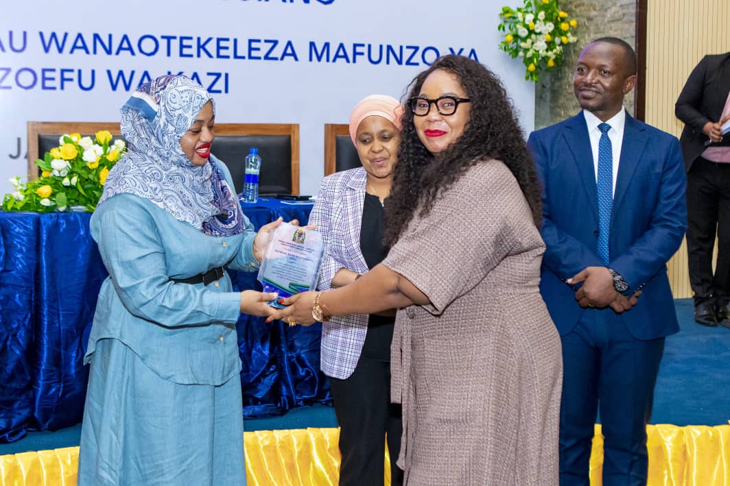 NBC Yang’ara Tuzo za Mwajiri Bora Programu ya Mafunzo kwa Vitendo - Global Publishers