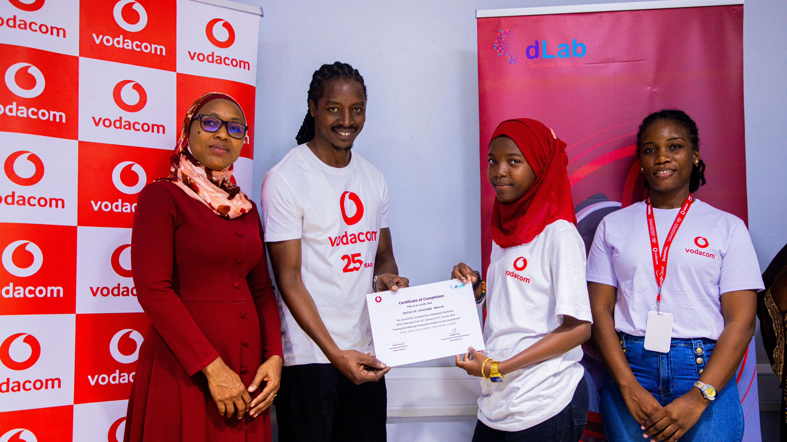 Mahafali Ya Code Like A Girl Yafanyika Dar-es-Salaam  - Global Publishers