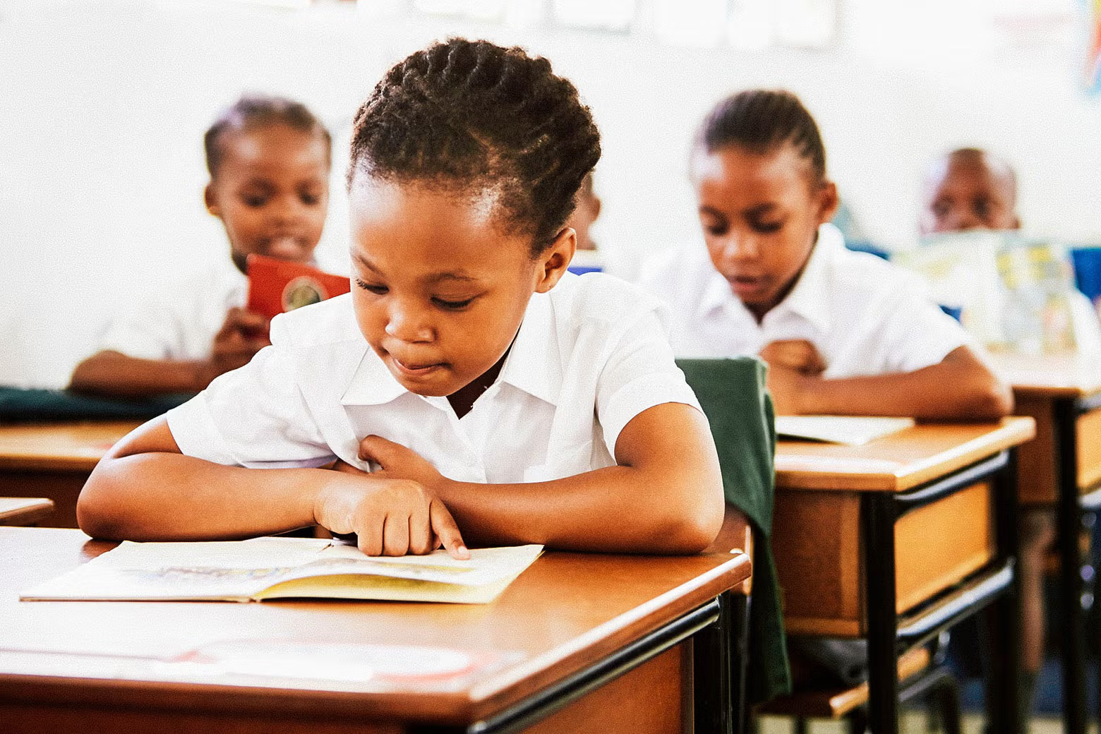 Januari Ilinipokea kwa Hofu ya Ada za Watoto, Hizi Ndizo Mbinu Nilizozitumia - Global Publishers