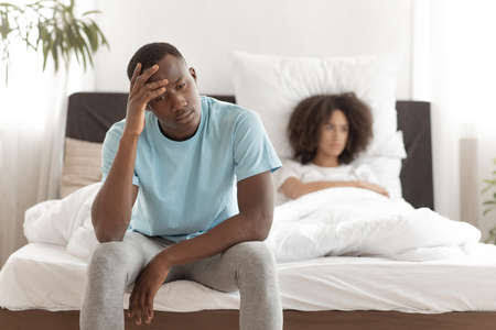 Sababu 5 Zinazochangia Wanaume Kukosa Nguvu za Kiume
