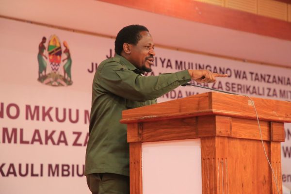 Nmb Yatoa Sh. Bilioni12.4 Kwa Wafanyabiashara 6.011