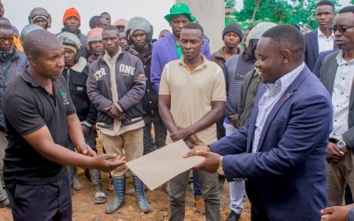 David Kihenzile Aanza Ujenzi wa Ofisi za CCM Mufindi Kusini - Global Publishers