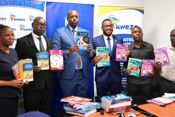 Benki Ya Stanbic Na Uwezo Tanzania Wazindua Maktaba Kuboresha Elimu