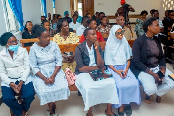 Watumishi wa Idara ya Afya Kwimba Wapatiwa Mafunzo ya Kutumia Gesi ya Kupikia