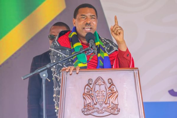 Waziri Mkuu Azindua Stendi ya Mabasi ya Dkt. Samia Hanang