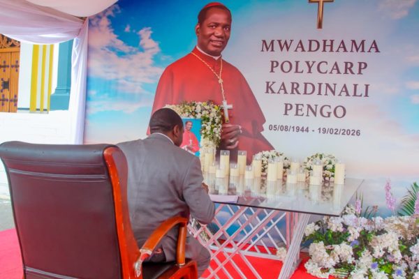 Kafulila – ”Kardinali Pengo Aliamini Umoja wa Kitaifa Bila Kujali Upepo wa Kisiasa”