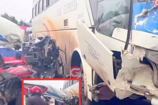 Video: Ajali Kubwa Kwa Idd, Arumeru: Basi la Dar Express Lagongwa na Daladala