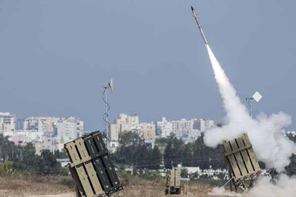 Hivi Ndivyo Iron Dome Inavyofanya Kazi Kuzuia Makombora Hatari Israel