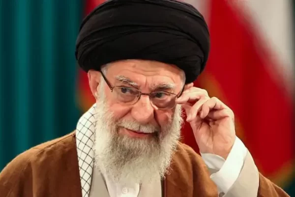 Kiongozi Mkuu wa Iran Ali Khamenei ameuawa, televisheni ya serikali Yathibitisha