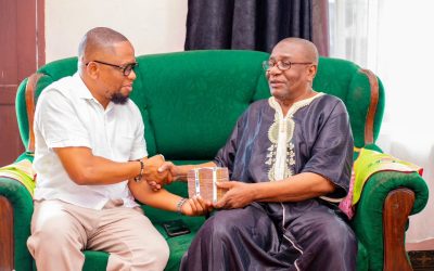 Mzee Bichuka Apokea Shilingi Milioni 10 Kutoka kwa Rais Samia Kupitia Naibu Waziri - Global Publishers