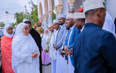 Rais Samia Ashiriki Swala ya Eid Msikiti Mkuu wa Mfalme Mohammed VI Kinondoni, Dar (Picha +Video) - Global Publishers