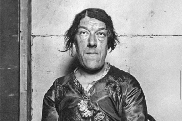 Ijue Historia ya Mwanamke Mbaya Zaidi Duniani