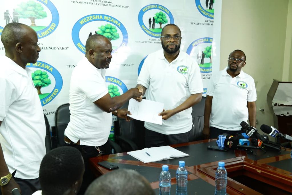 Video: Shigongo Akutana na Viongozi wa Usafirishaji, Afunguka Fursa za Mikopo Wezesha Mzawa