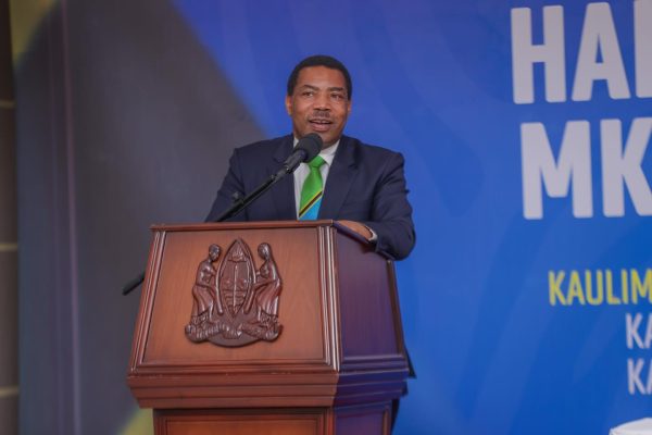 Dkt. Mwigulu Nchemba Aongoza Harambee ya Mei Mosi 2026 – Yachangwa Bilioni 1.105