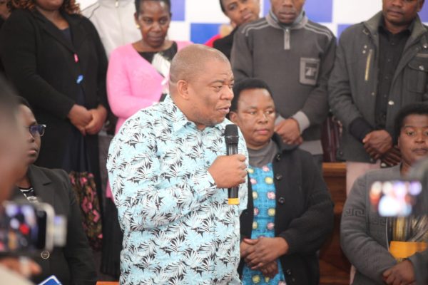 Mtaka Azitaka Sekta ya Fedha Kuwekeza Kwenye Huduma za Dialysis,Nmb Yatoa Mil 200