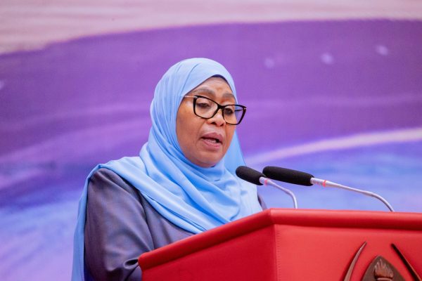 Rais Samia Aagiza Fedha za Muungano Zisaidie Ukarabati wa Barabara Nchini