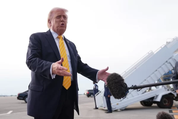 Rais Trump Achunguza Pendekezo Jipya la Iran Kuhusu Kumaliza Vita