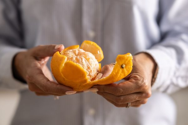Fahamu Faida 7 Muhimu za Kula Machungwa Kila Siku