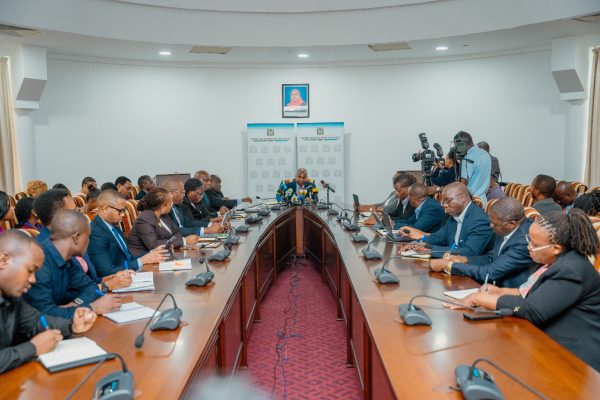 Waziri Masauni Asisitiza Matumizi Nishati Safi Kupikia