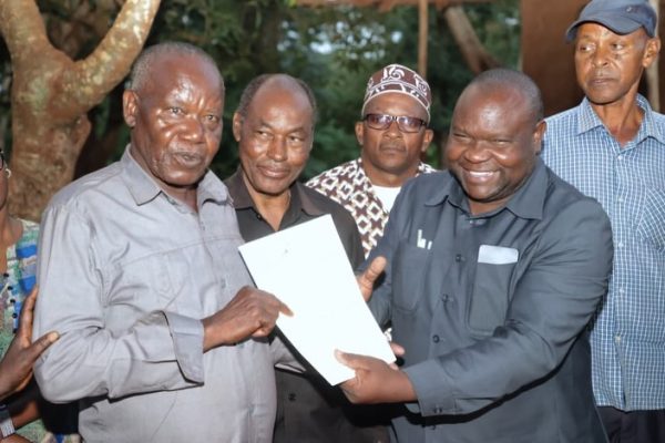 Waziri Mkuu Atatua Mgogoro Wa Ardhi Uliodumu Kwa Miaka 51 Wilayani Rombo