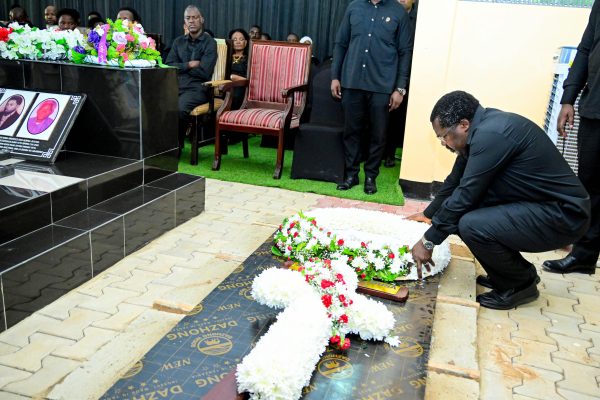 Makamu wa Rais Dkt. Nchimbi Aongoza Viongozi Mazishi ya Mama Magufuli Chato, Geita