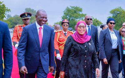 Rais Samia Aongoza Mapokezi ya Kihistoria Kumkaribisha Rais Ruto Ikulu (Picha +Video) - Global Publishers