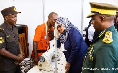 Rais Samia Atembelea Gereza la Ukonga, Akutana na Wafungwa (Picha + Video) - Global Publishers
