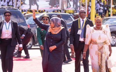 Rais Samia Ahudhuria Sherehe za Kuapishwa kwa Museveni Uganda (Picha +Video) - Global Publishers