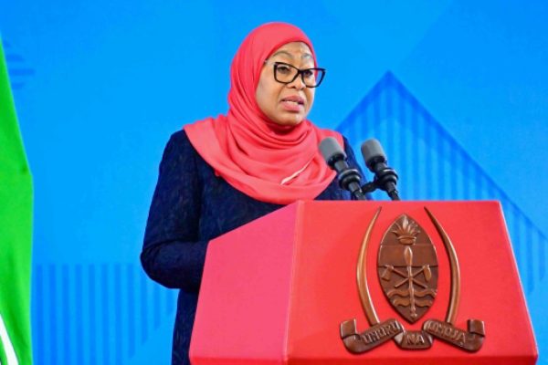 Rais Samia Kuelekea Uganda Kuhudhuria Uapisho wa Museveni