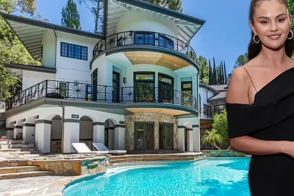 Selena Gomez Aweka Sokoni Jumba lake la kifahari Los Angeles