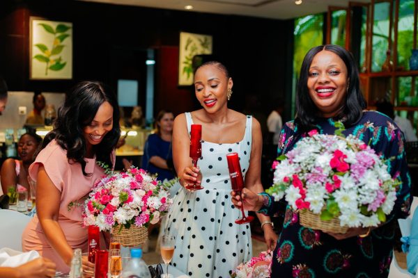 Serengeti Apple Yasherehekea Siku ya Mama Duniani Kipekee